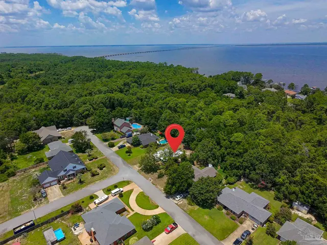 3870 Bay Wind Dr property photo