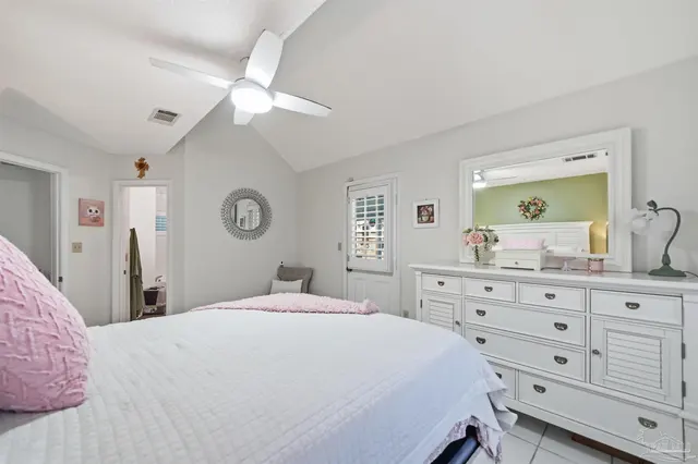 4102 Wynford Cir property photo