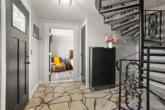 5012 Beck Ave property photo