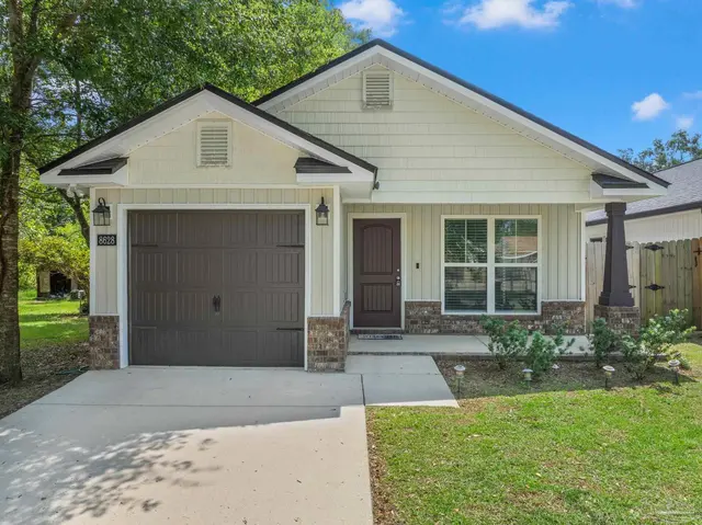 8628 Walnut Ave, Pensacola FL 32534 exterior