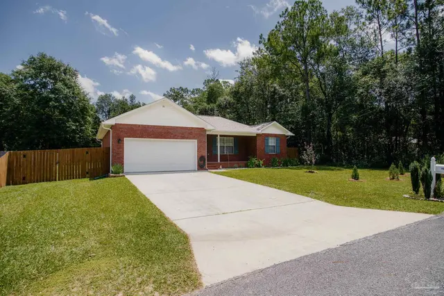 7282 Birdie Ln, Milton FL 32570 exterior