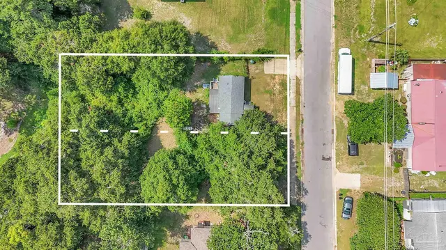 1040 Wayne Ave property photo