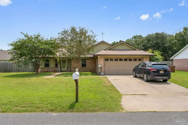 5321 Medicine Bow St, Milton FL 32570 exterior