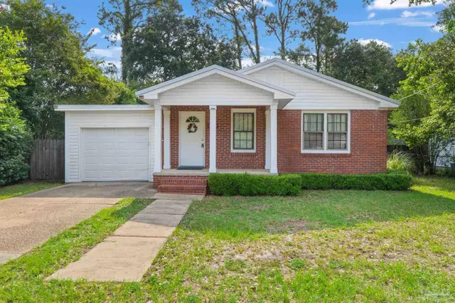 1004 Decatur Ave, Pensacola FL 32507 exterior