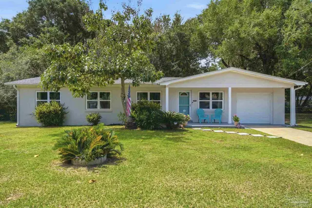 225 N Madison Dr, Pensacola FL 32505 exterior
