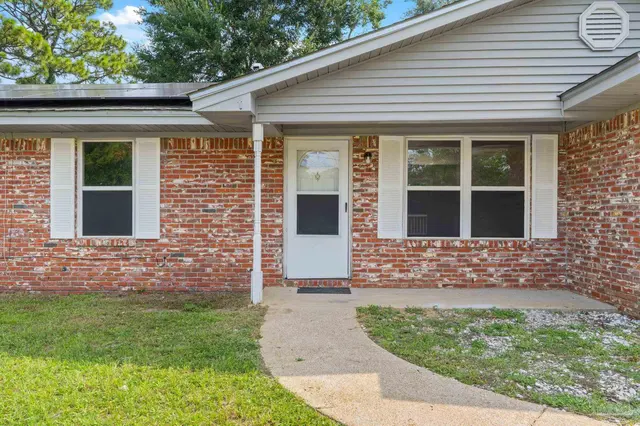 2740 Tupelo Ave property photo