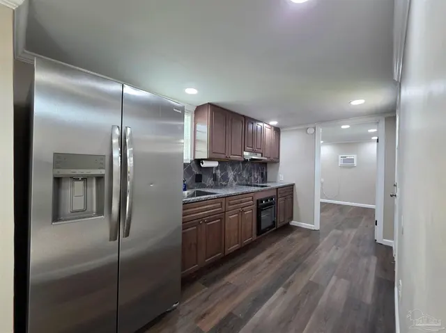 8676 Sharon Ln # 3 property photo
