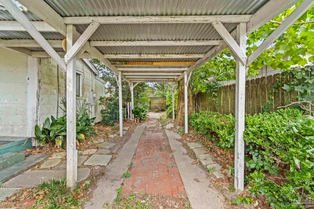 7 Broadmoor Ln # 2 property photo