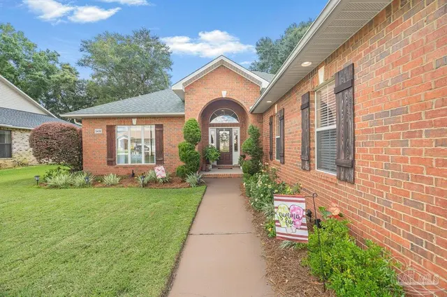 5438 Southlake Dr property photo