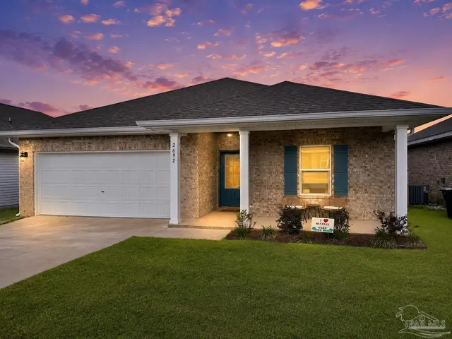 2692 Avalon St, Cantonment FL 32533 exterior