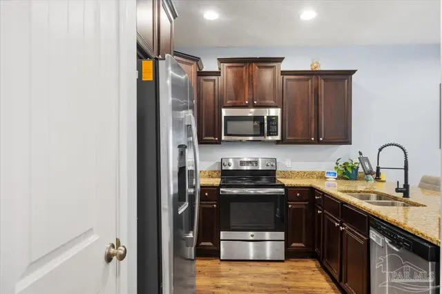 8822 Little Cormorant Ln property photo