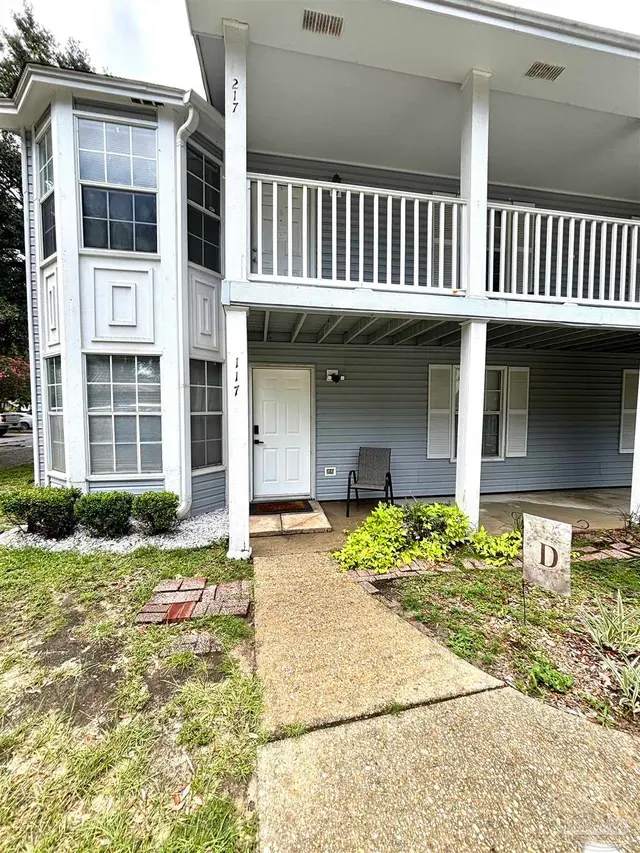 2813 Langley Ave # I-117 property photo