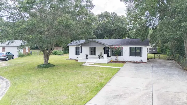9900 Pine Meadow Ln property photo