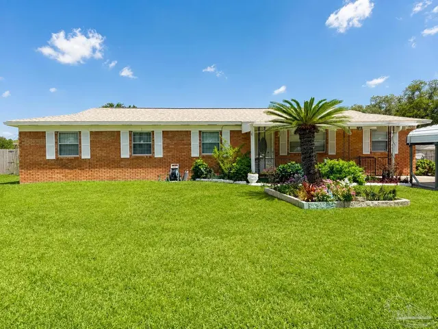 7120 Pennington Dr, Pensacola FL 32526 exterior