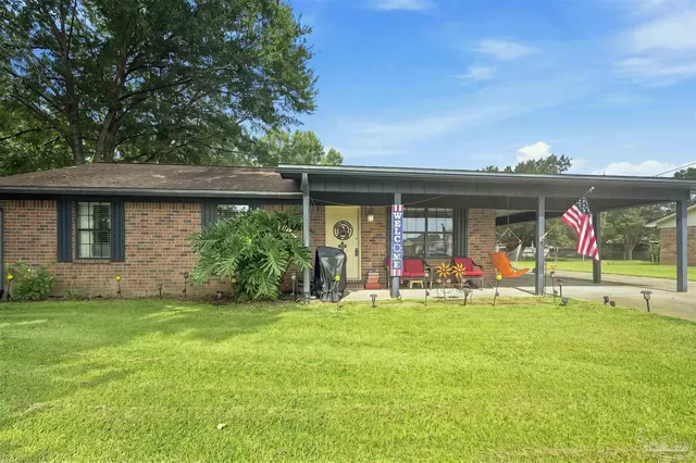 8765 Bowman Ave, Pensacola FL 32534 exterior