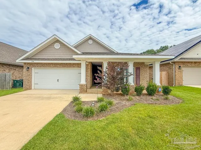 7994 Burnside Loop, Pensacola FL 32526 exterior