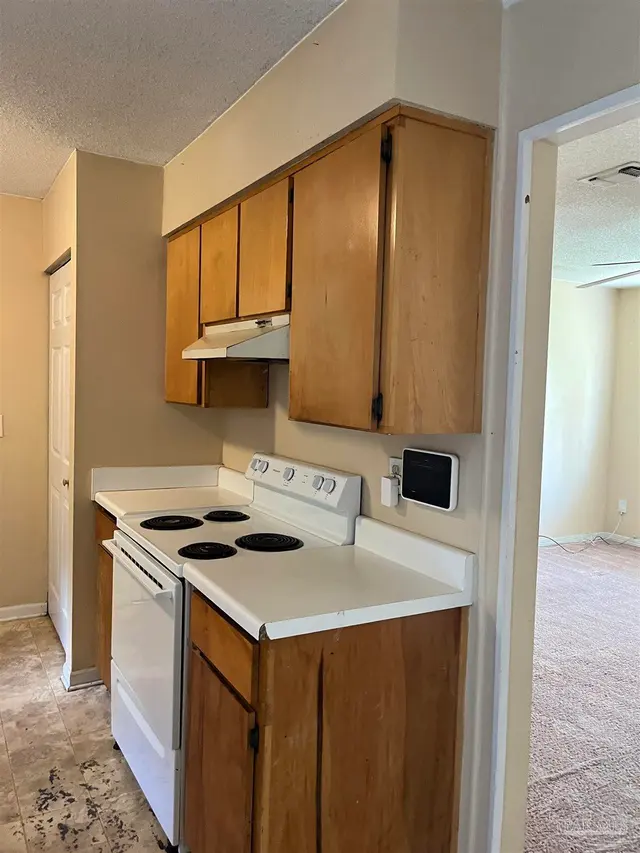 2048 Tomlinson Rd property photo