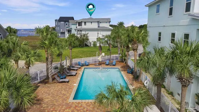 1143 Sawgrass Dr property photo