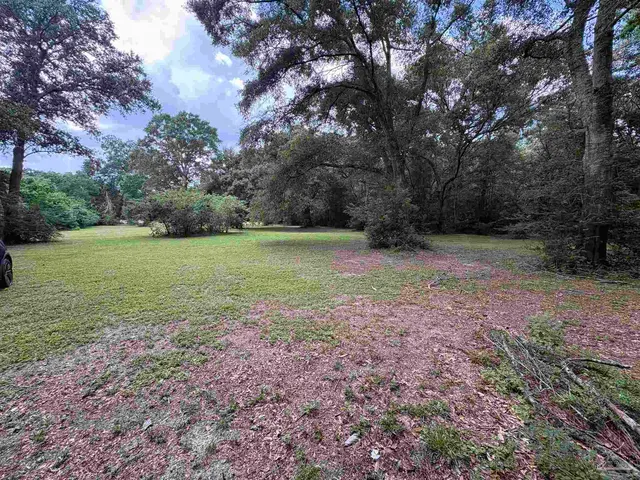 7506 Klondike Rd property photo
