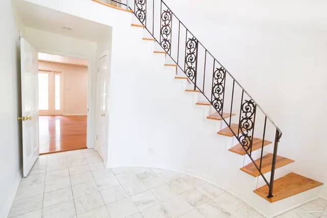 1280 Stow Ave property photo