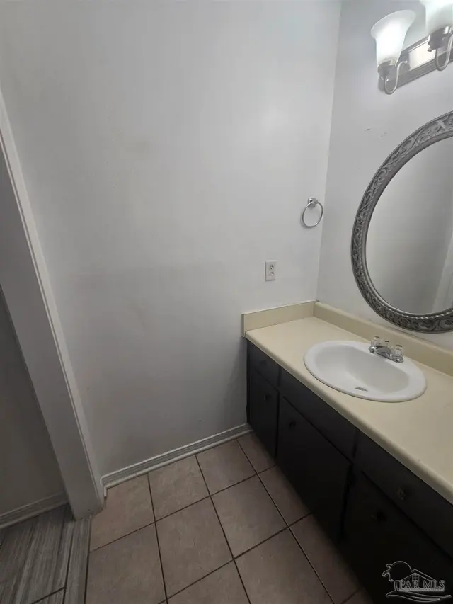 8380 Country Walk Dr # B property photo