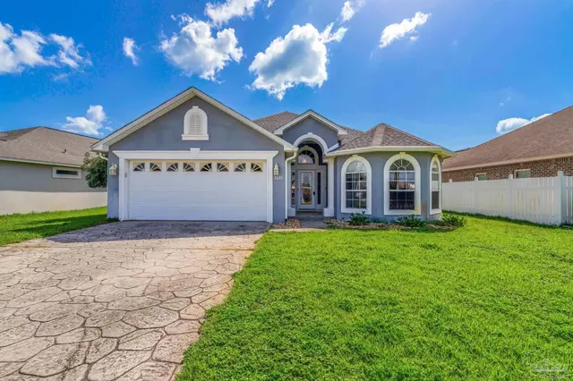 2024 Fountainview Dr, Navarre FL 32566 exterior