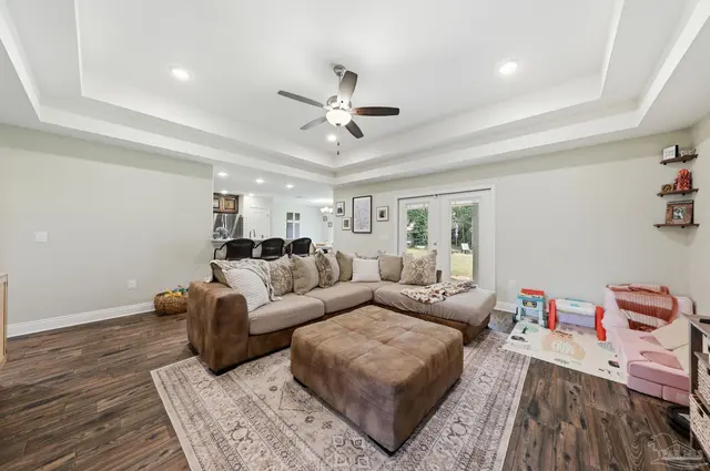 8857 Clearbrook Dr property photo