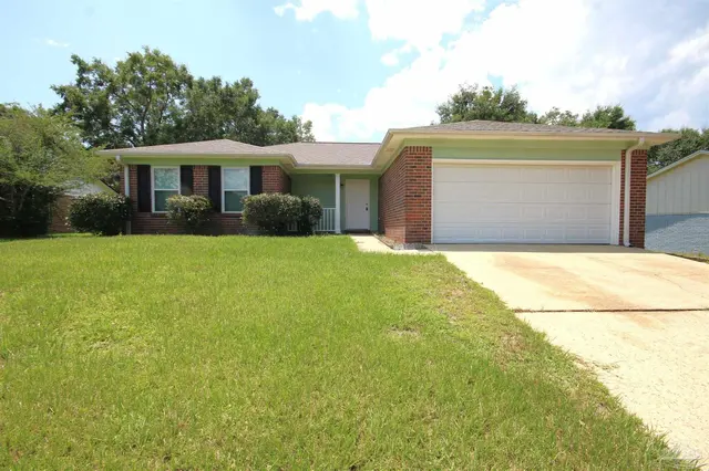 4631 Northpointe Cir, Pensacola FL 32514 exterior