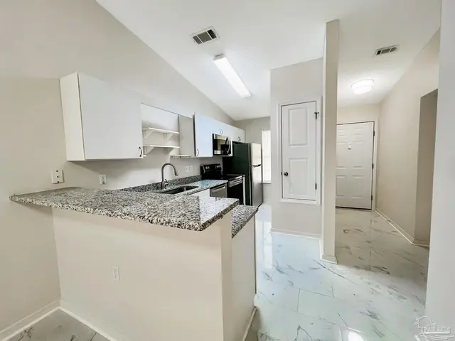 8124 Heirloom Dr property photo