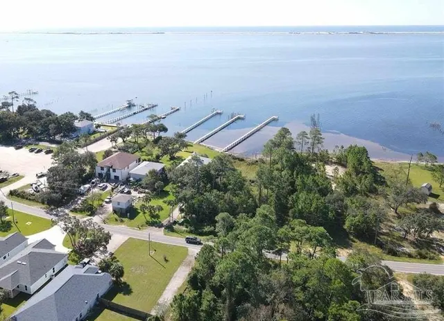 Lot 7 Soundside Dr, Gulf Breeze FL 32563 exterior
