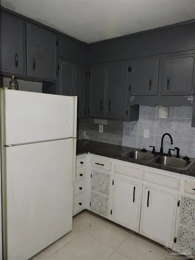 1345 Jasma Ln # B property photo