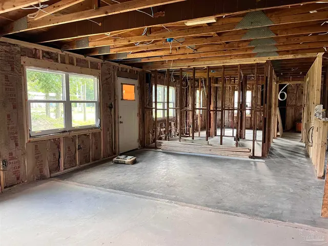 6466 Skyline Dr property photo