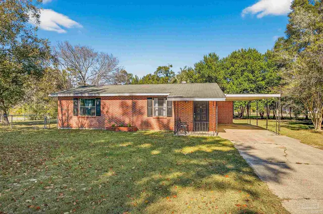 823 N 75th Ave, Pensacola FL 32506 exterior