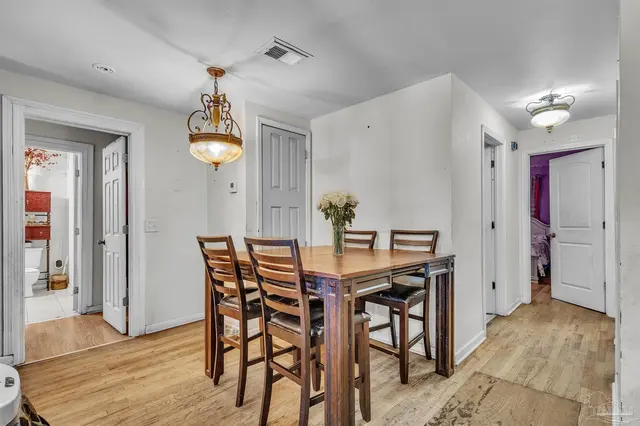 1815 Wright St property photo