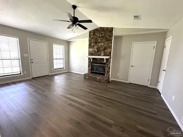 10150 Candlestick Ln property photo