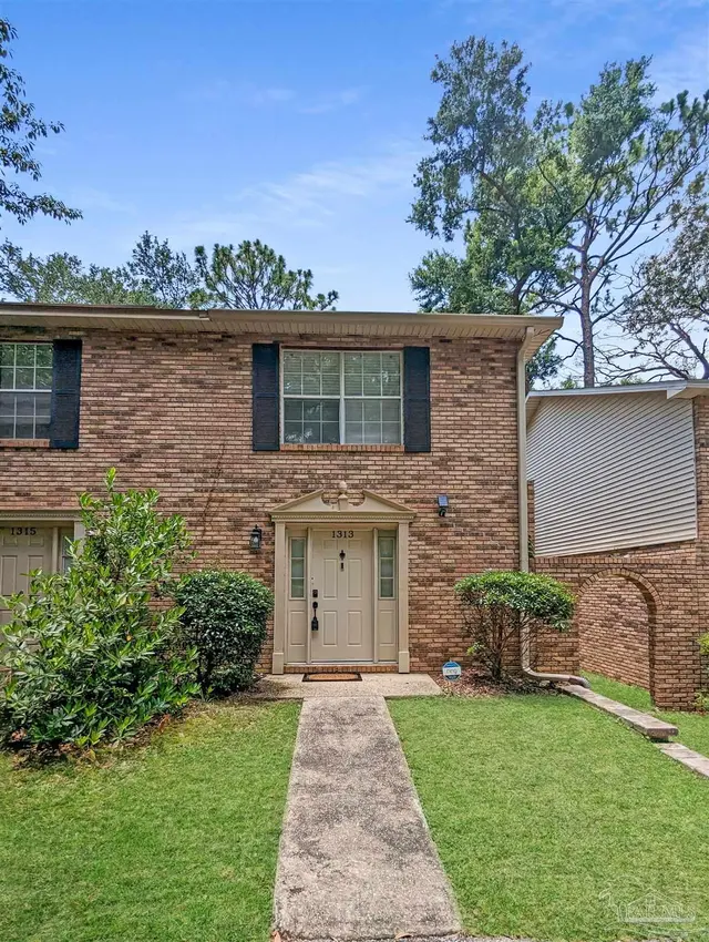 1313 Foxborough Dr, Pensacola FL 32514 exterior
