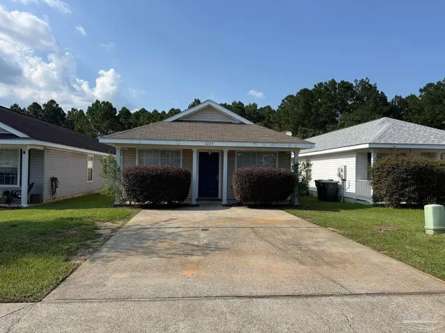 1229 Brownfield Rd, Pensacola FL 32526 exterior