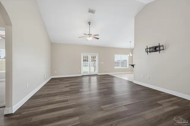 5626 Churchill Downs Ct property photo