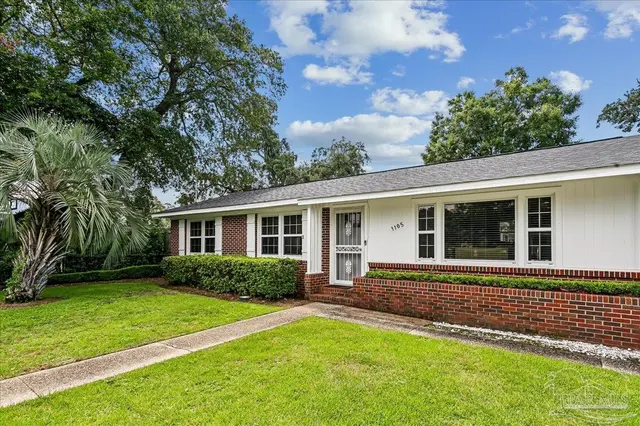 1105 Baars St property photo