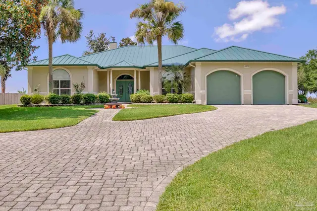 6875 Santa Clara Dr, Navarre FL 32566 exterior