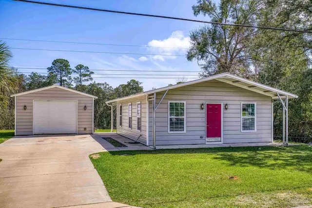 6733 Oakcliff Rd, Pensacola FL 32526 exterior