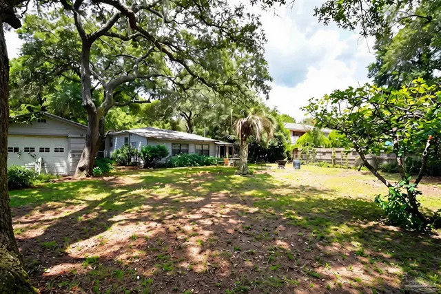3052 Safronia Shores Rd property photo