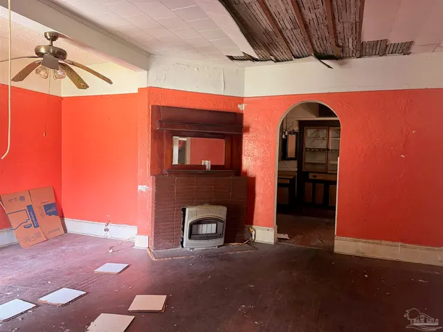 804 Lee St property photo