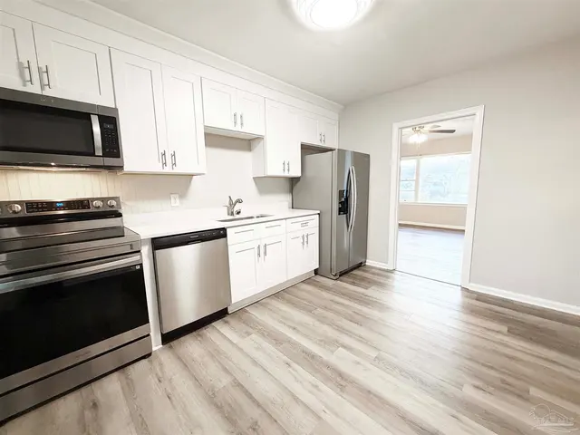 240 Callaway Ave property photo