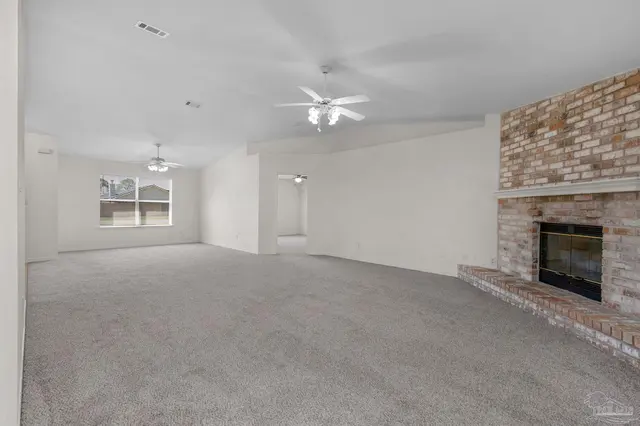 9568 Brentwood Blvd property photo