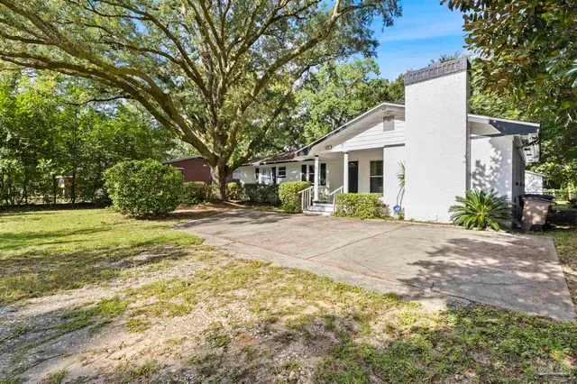 5837 Sanders Ave property photo