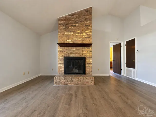 8047 Charter Oaks Dr property photo