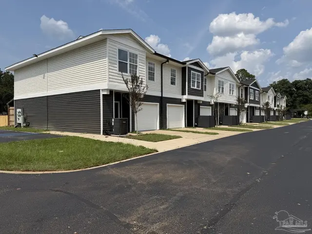 8221 Pittman Ave # 9, Pensacola FL 32534 exterior