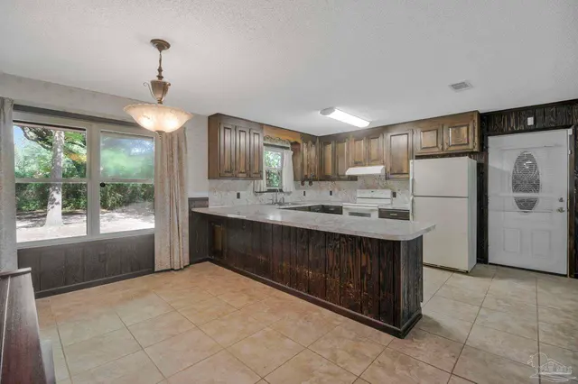 6274 Greenwood Dr property photo