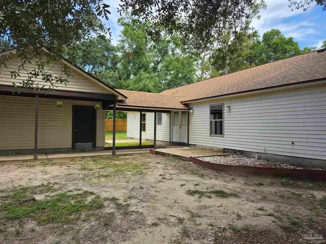 1000 Stillbrook Rd, Pensacola FL 32514 exterior